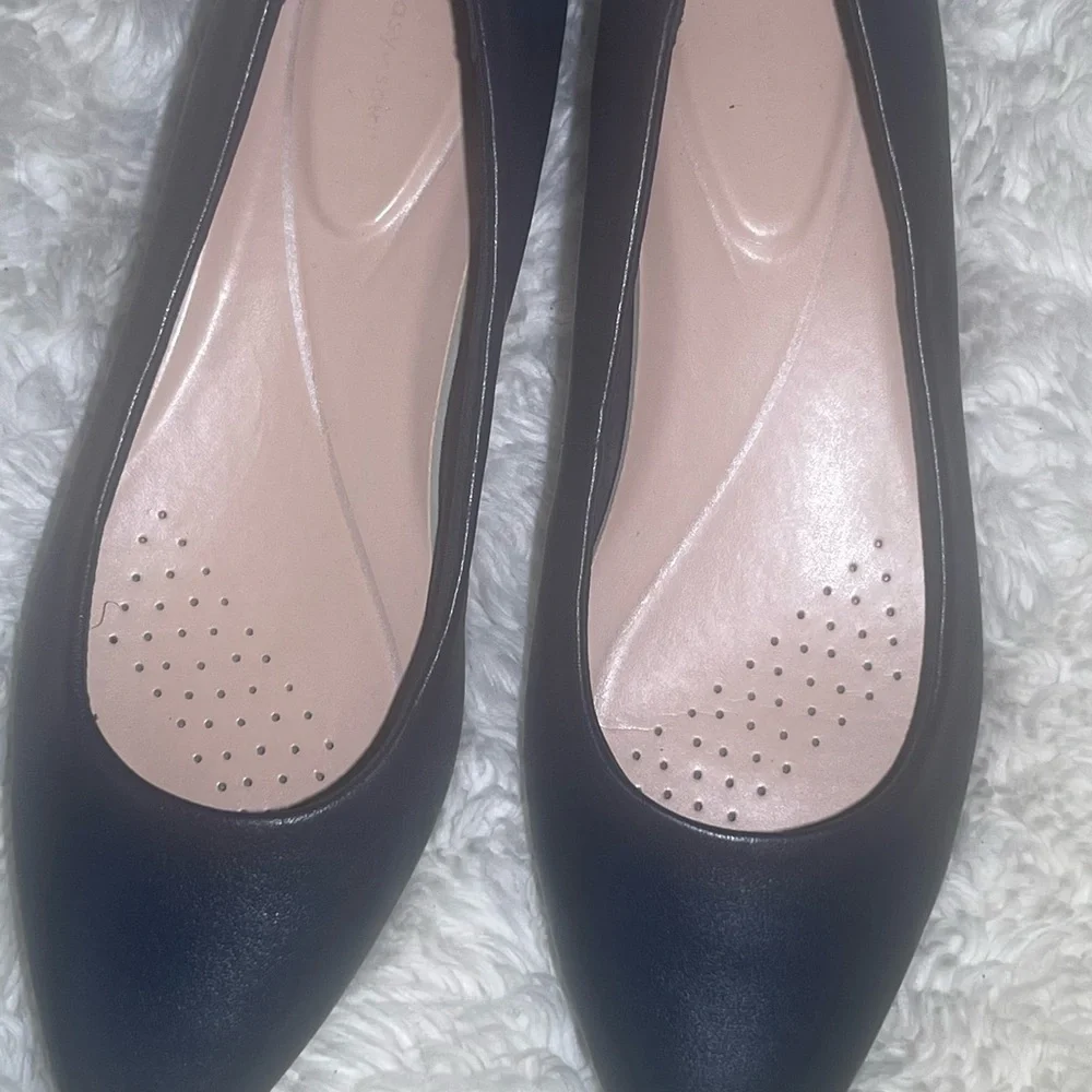 Easy Spirit Caldise navy blue pointed toe pumps size 10M